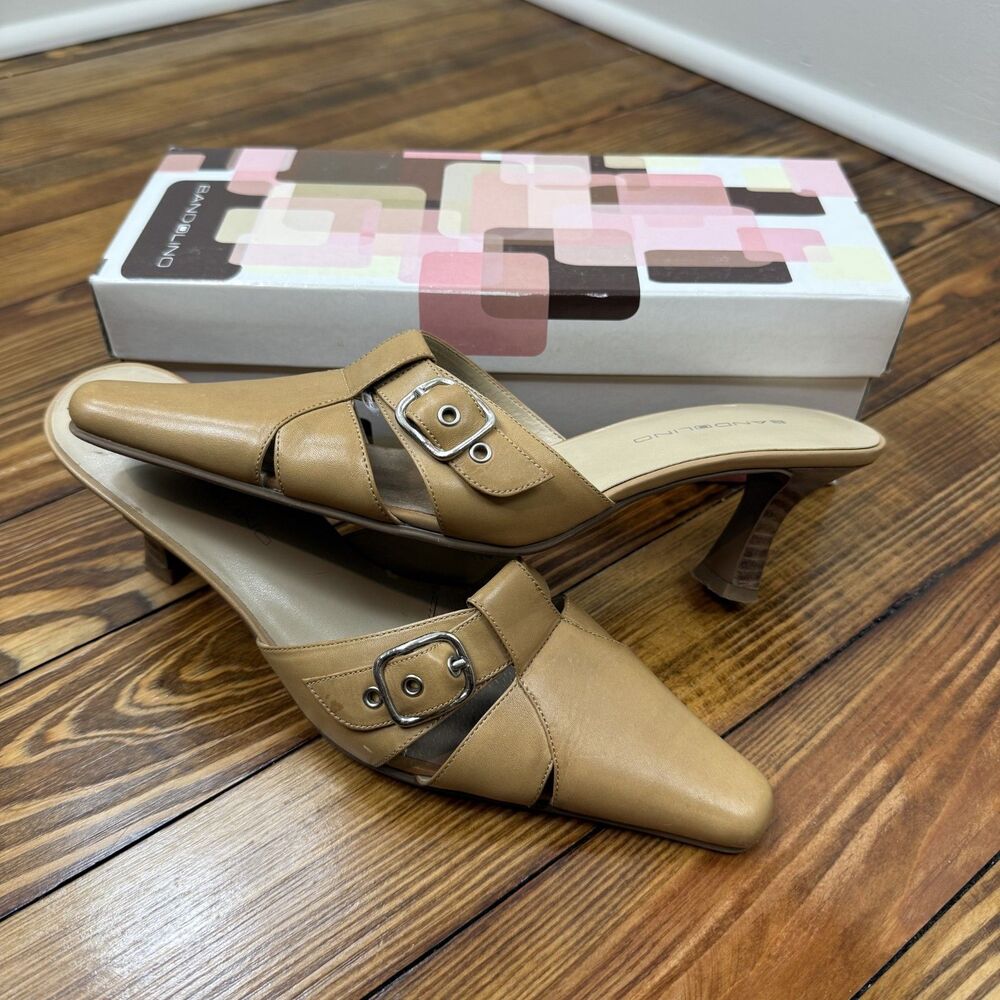 Vintage Bandolino Tan Leather Square Almond Toe Mule Heels Buckle Slip On Slides
